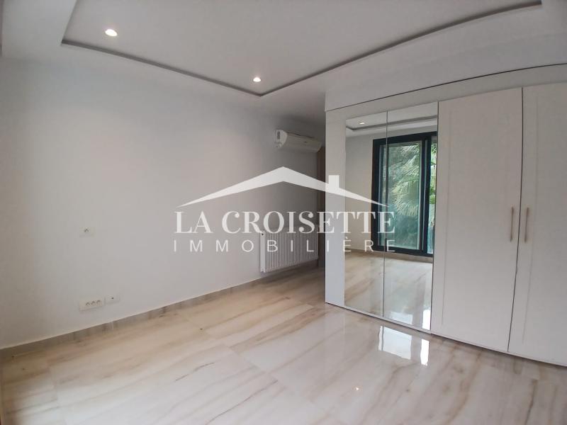 Villa meublée S+3 avec piscine à La Marsa